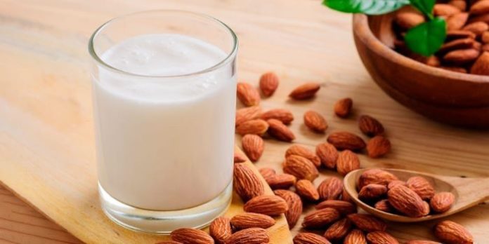 4 Ways to add Almond in your daily diet
