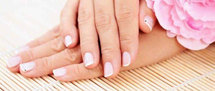 Tips to Keep Nails Strong and Beautiful Nails and Avoid Doing These Things