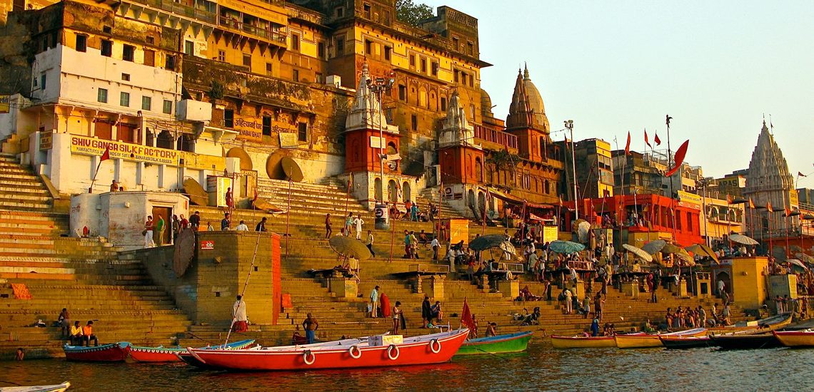Famous Places In Varanasi – 10 Best Places to Visit in Banaras 