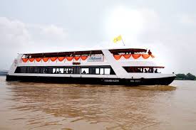 Alaknanda Kashi Cruise in Varanasi