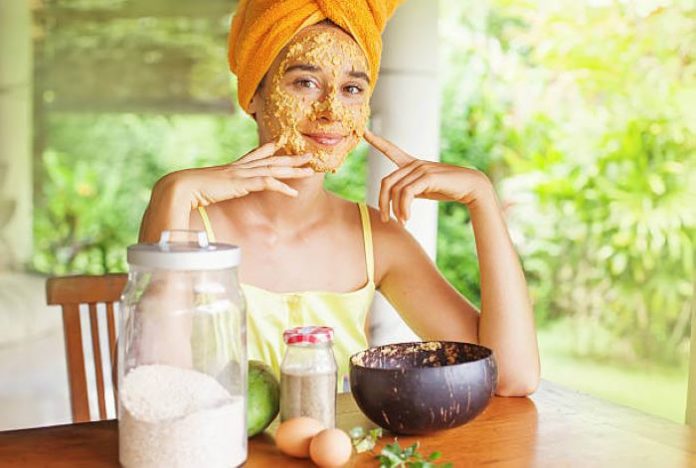 Benefits and Ways of Applying Gram Flour Face Pack on the Face