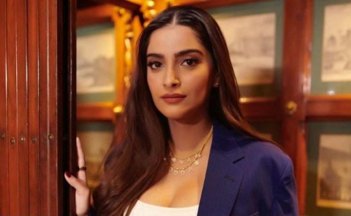 Planning Pregnancy after 35 - Sonam Kapoor to Become a Mother at Age of 35