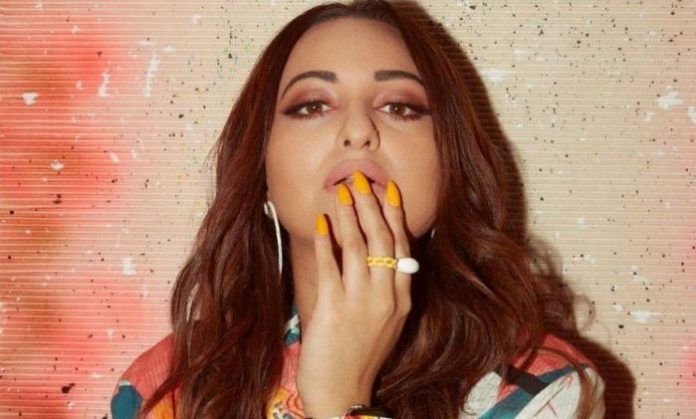 Bollywood Celebrity Inspired Nails look You Can Try