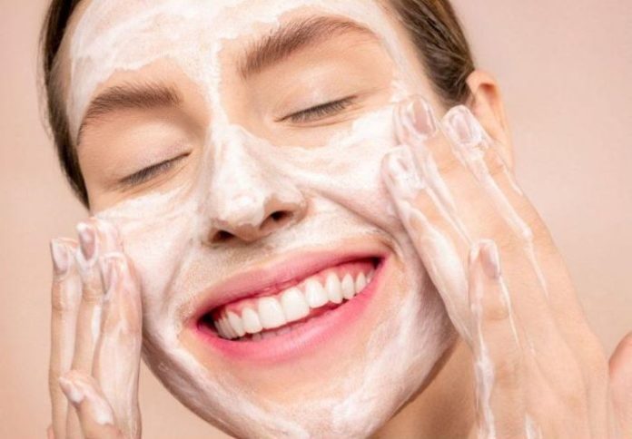 Night Face Packs – Use Night Face Pack For Glowing Skin
