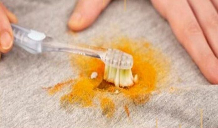 How to Remove Turmeric Stains from Clothes Home Remedy